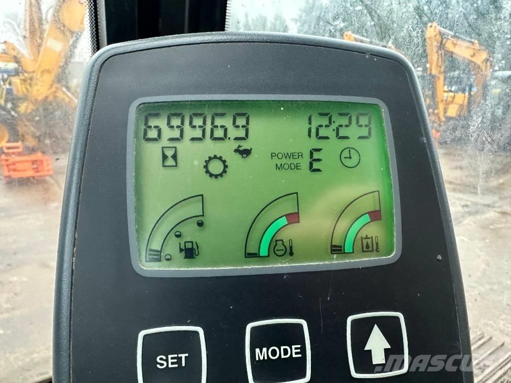 JCB JZ 255 LC Pásová rýpadla