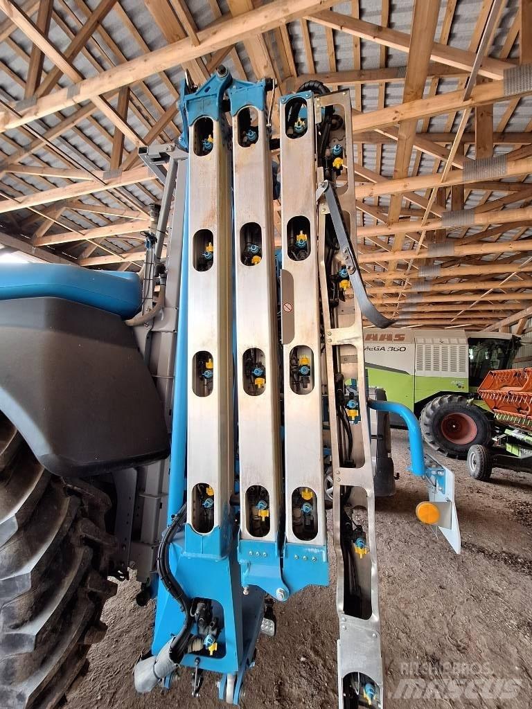 Lemken Vega 12/4000 Tažené postřikovače