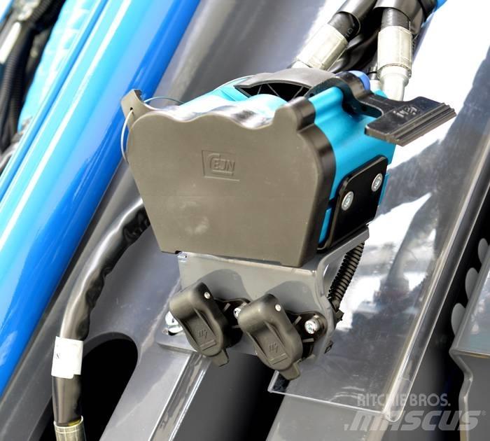 Multione 6.3+K Smykem řízené nakladače
