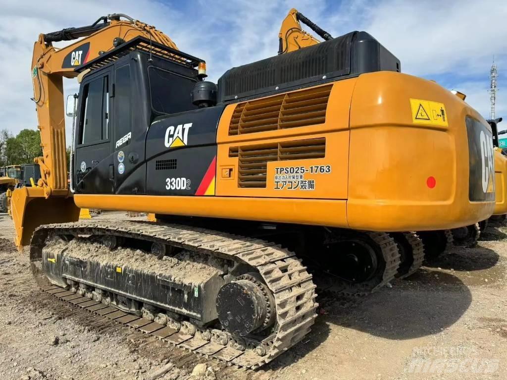 CAT 330 D2 Midi rýpadla 7t - 12t