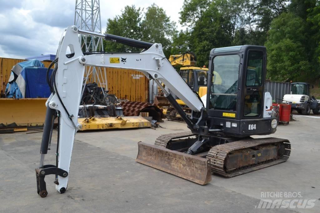 Bobcat E64 Mini rýpadla < 7t