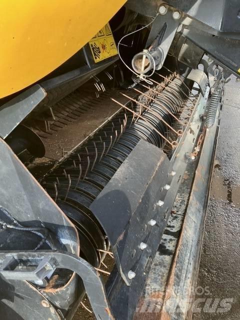 New Holland RB 125 Lis na válcové balíky
