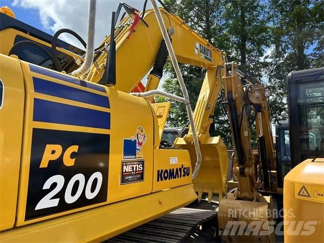 Komatsu PC 200-8 Pásová rýpadla