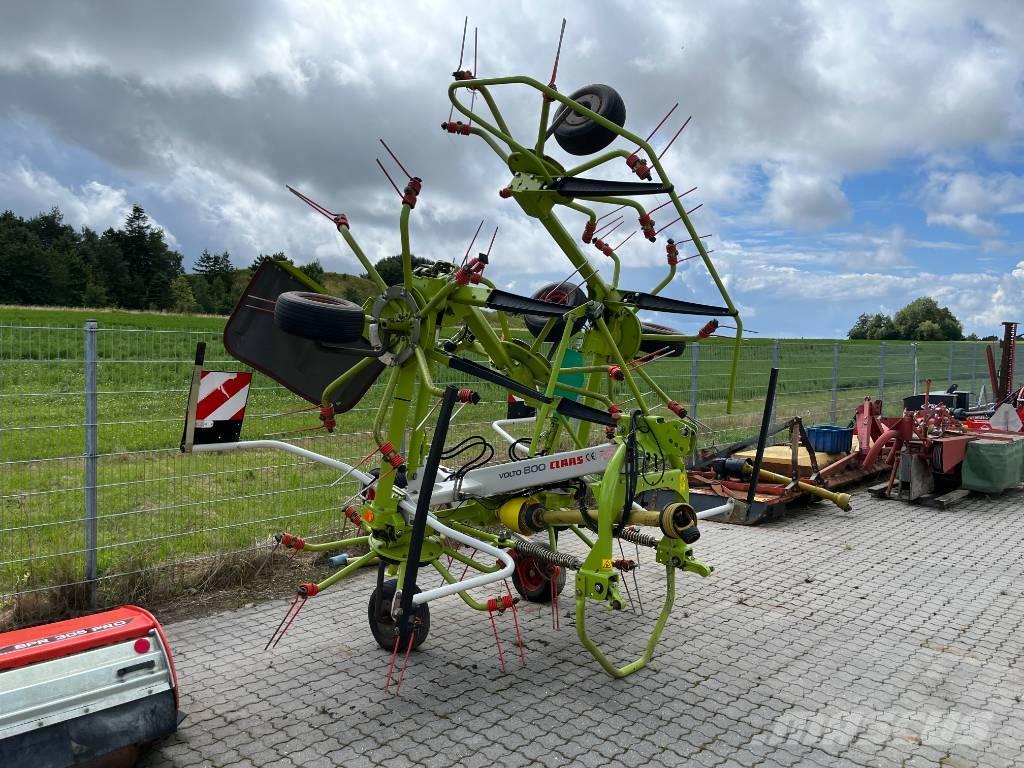 CLAAS Volto 800 Obraceče a shrabovače sena