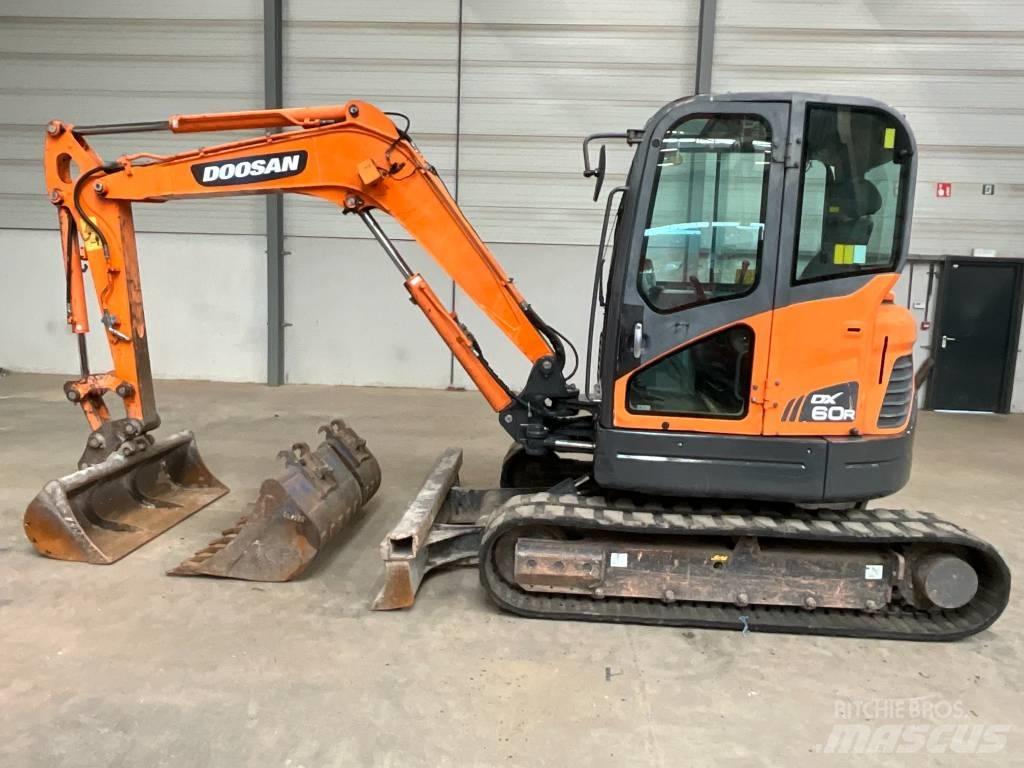 Doosan DX 60 R Mini rýpadla < 7t