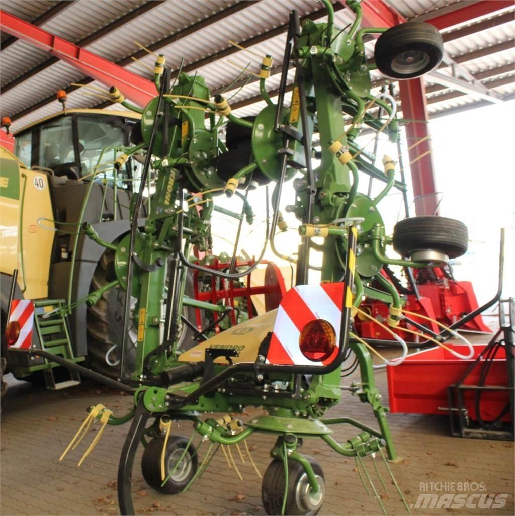 Krone Vendro 900 Obraceče a shrabovače sena