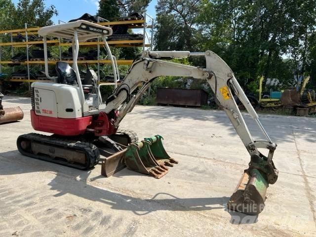 Takeuchi TB23R Mini rýpadla < 7t