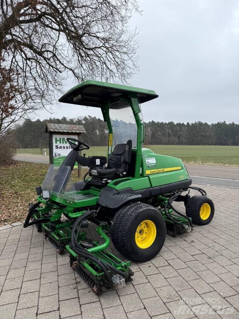 John Deere 8700 A Sekačky fervejí