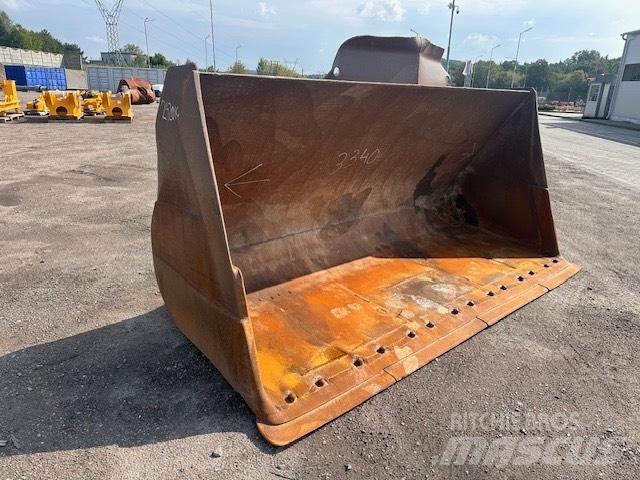 Volvo L 220 E BUCKET Lopaty