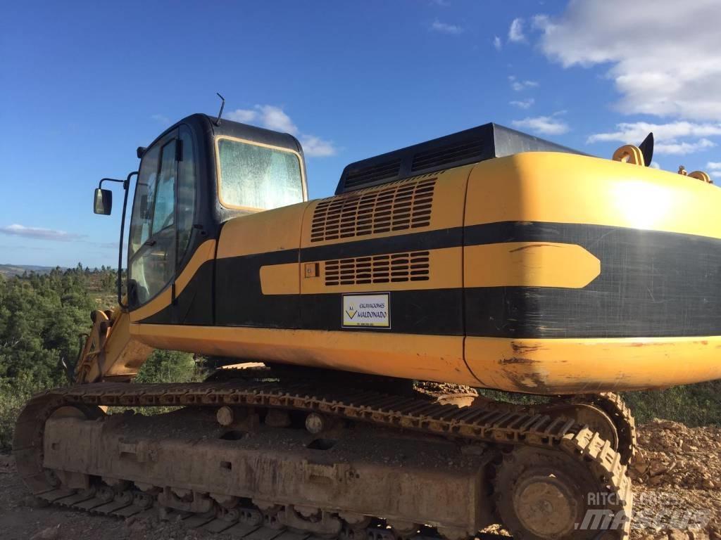 JCB JS 330 Pásová rýpadla