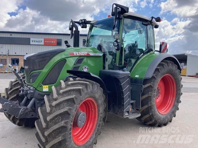 Fendt 720 Vario Traktory