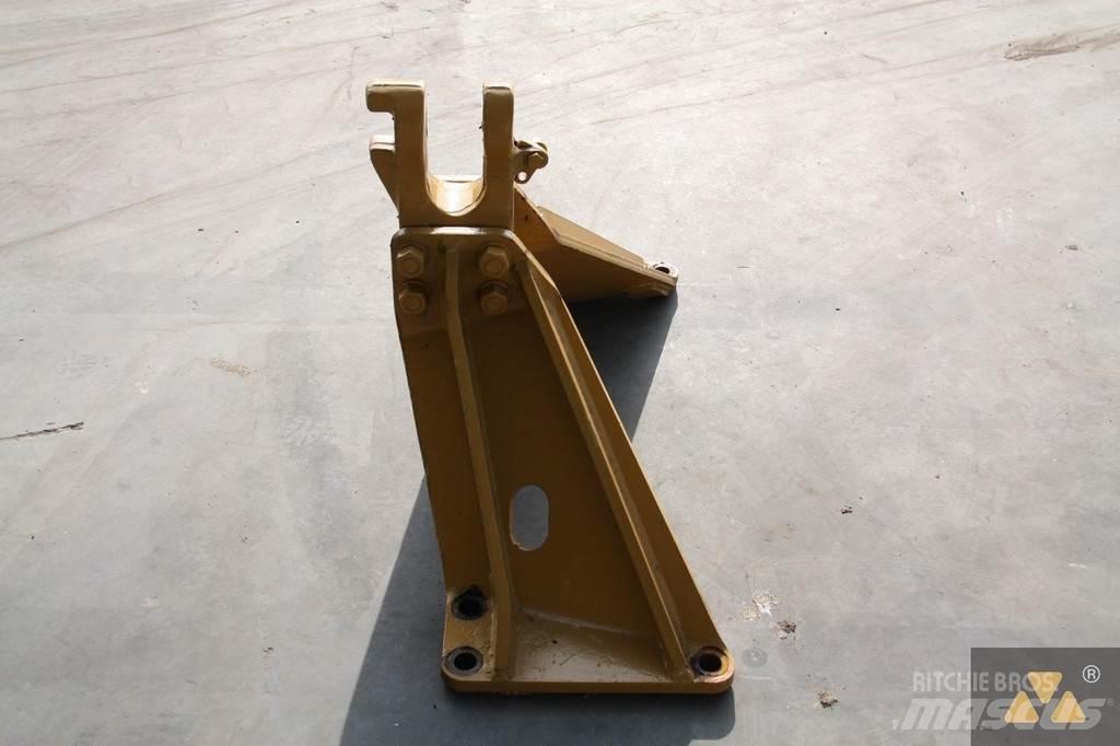 CAT D7G Drawbar Doprava – ostatní