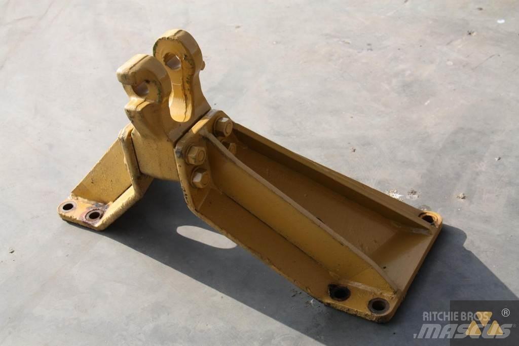 CAT D7G Drawbar Doprava – ostatní