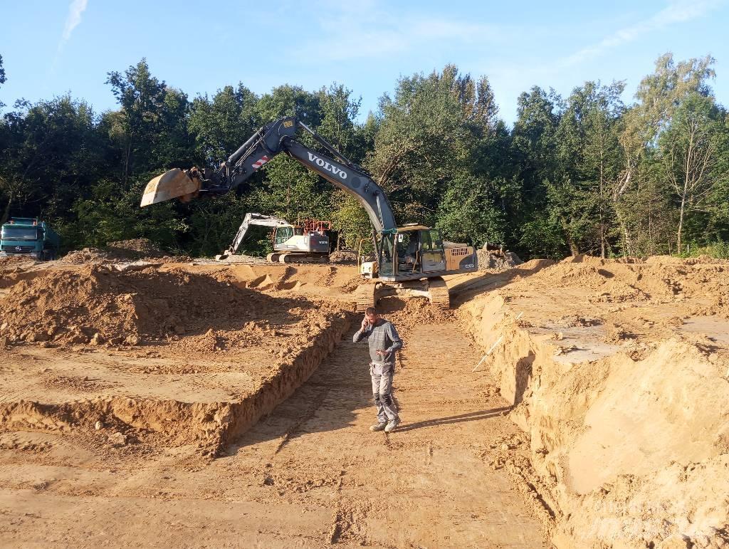 Volvo EC 240 C LD Pásová rýpadla
