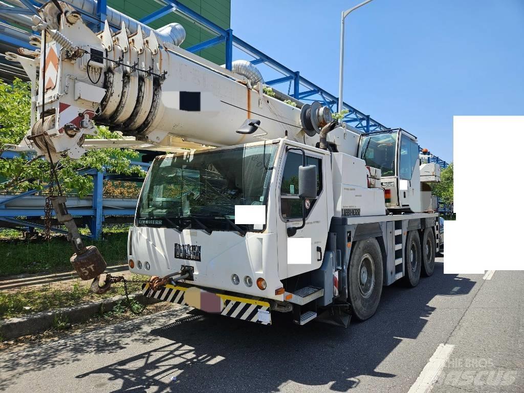 Liebherr LTM 1055 Univerzální terénní jeřáby