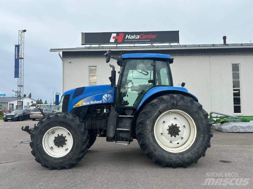 New Holland TG 230 Traktory