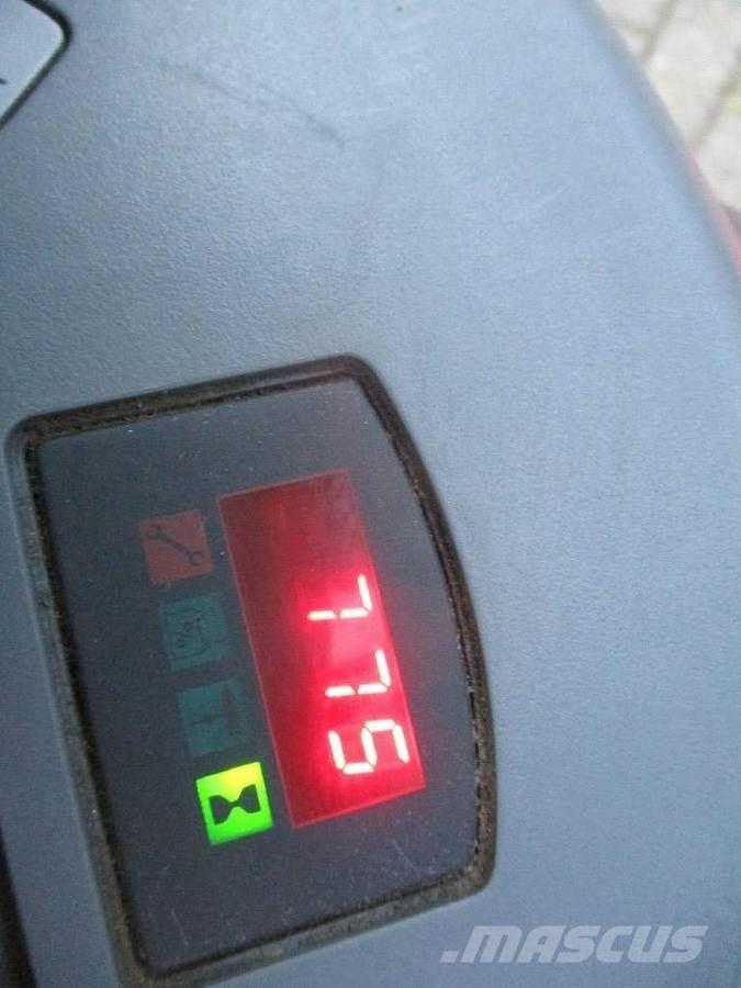 BT LWE 160 Nízkozdvižný vozík