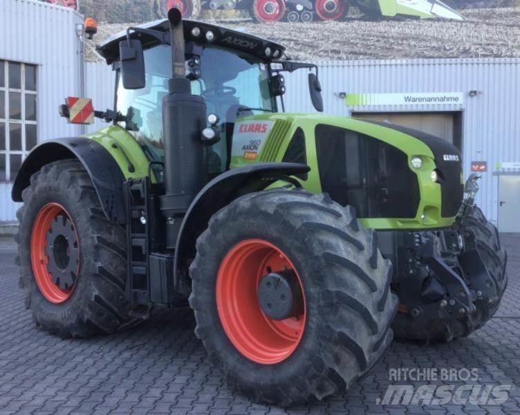 CLAAS AXION 960 Traktory
