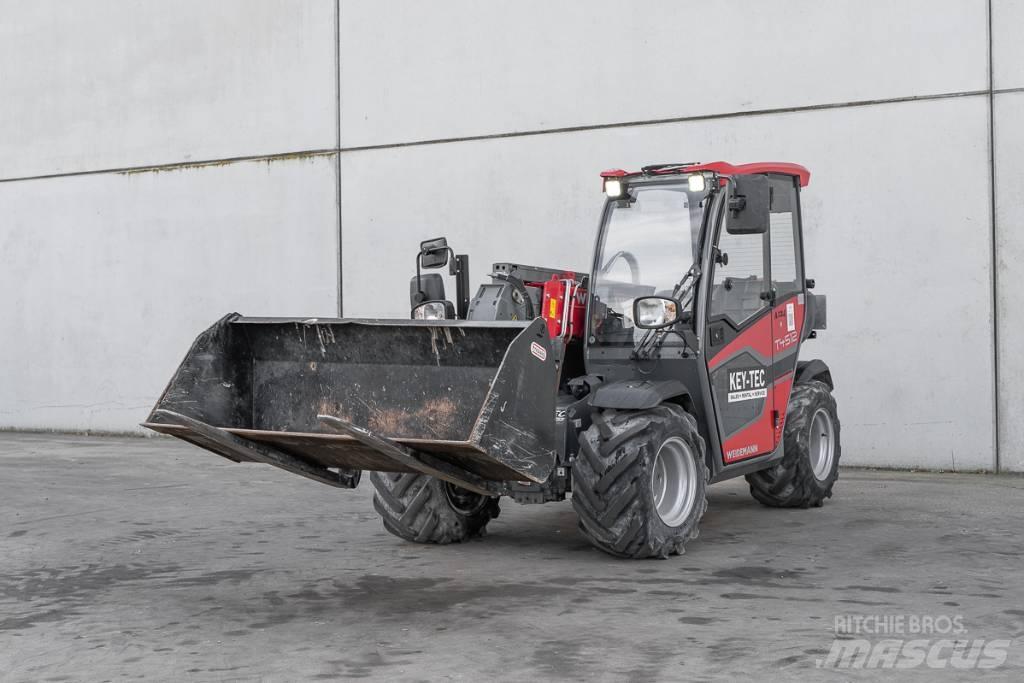 Weidemann T 4512 Teleskopické manipulátory