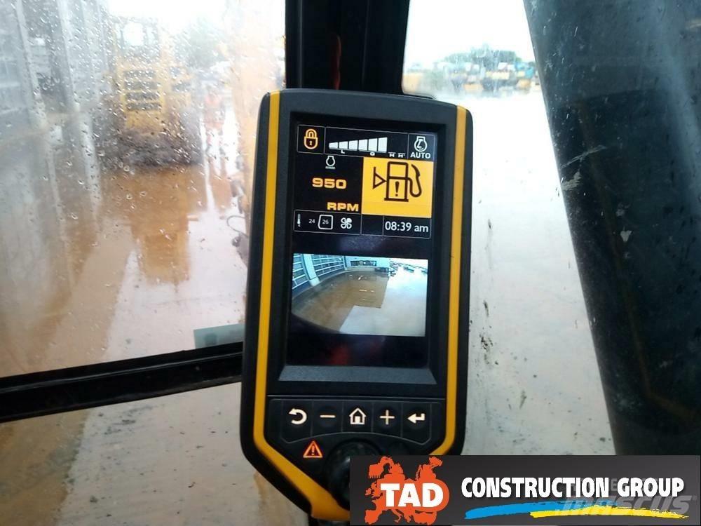 JCB JS 220 LC Pásová rýpadla