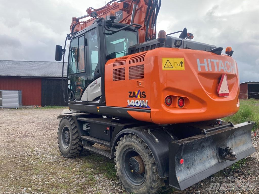 Hitachi 140w Kolová rýpadla