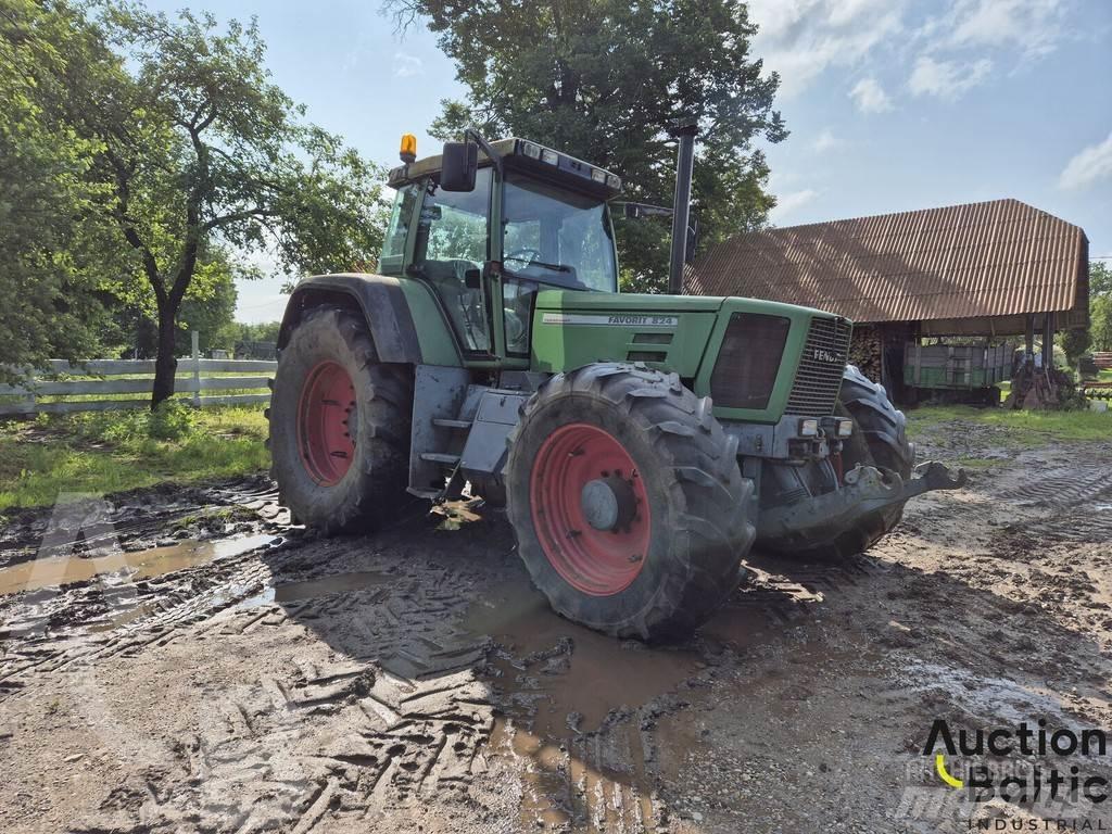 Fendt Favorit 824 Traktory