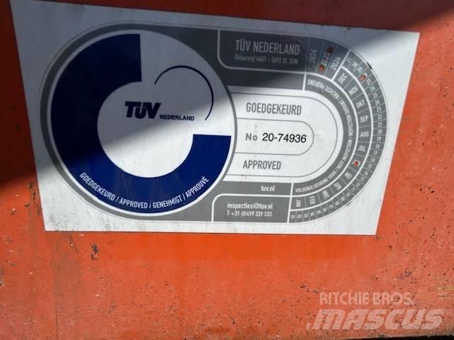 JLG 660 SJ Teleskopické plošiny