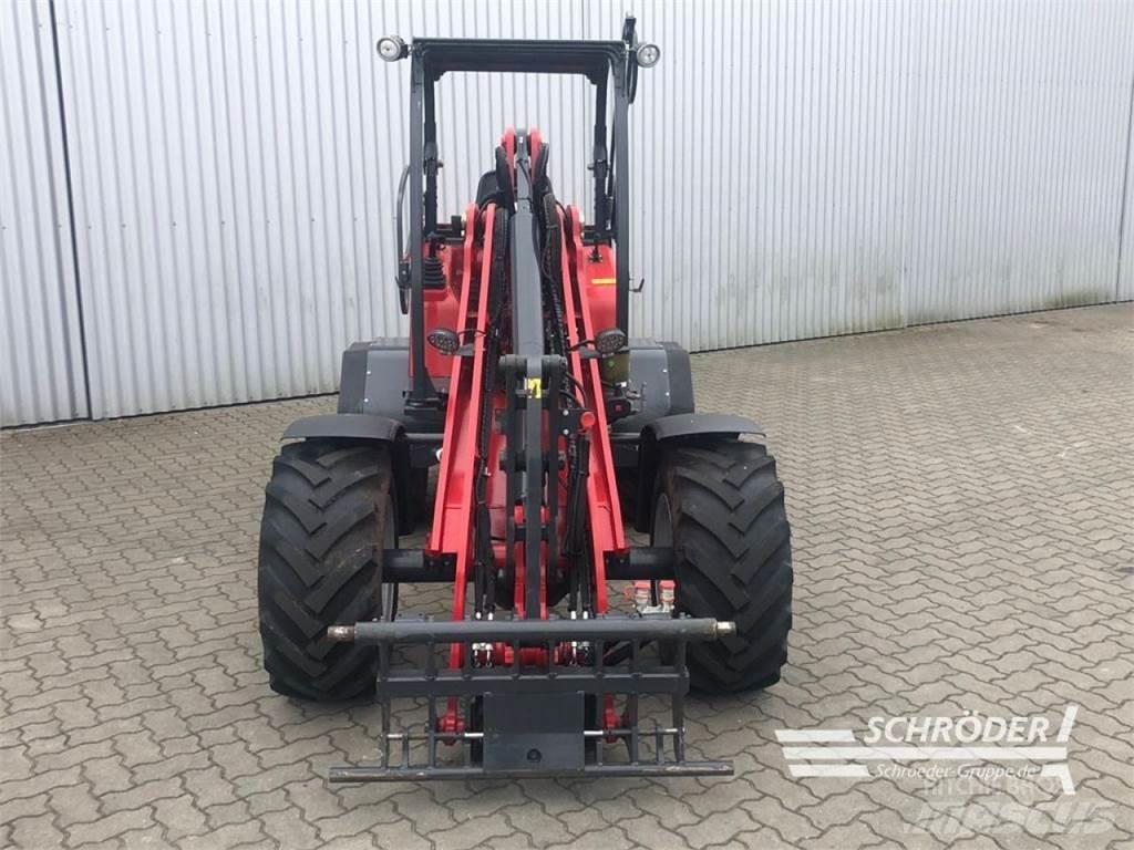 Schäffer 4670 Mininakladače