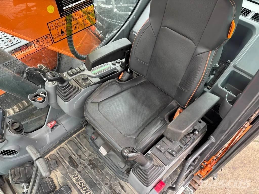 Doosan DX140LC-7 Pásová rýpadla