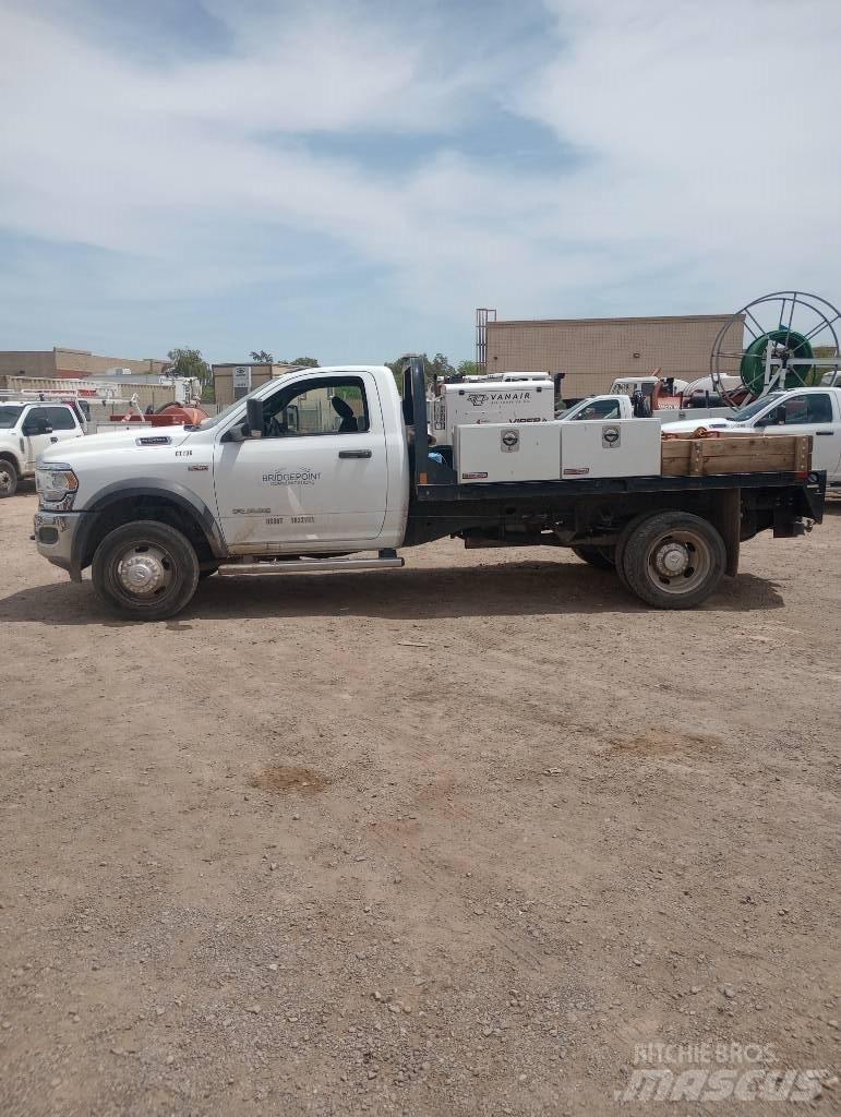 RAM 5500 Valníky/Sklápěcí bočnice