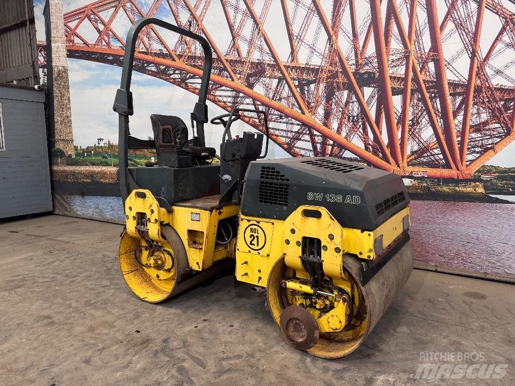 Bomag BW 138 AD Tandemové válce