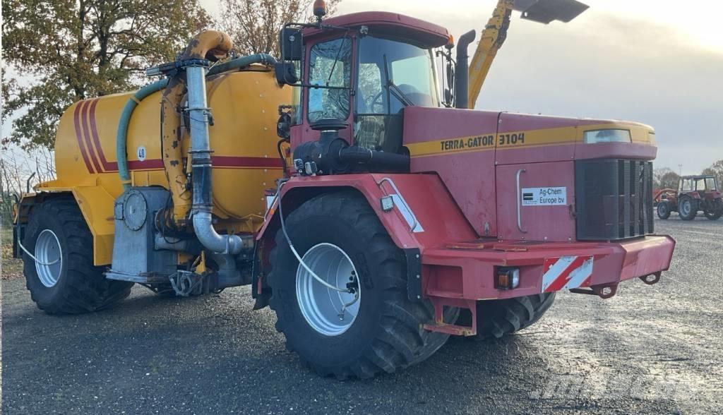 TerraGator TG 3104 Jiné hnojicí stroje a příslušenství