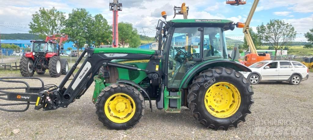 John Deere 5620 Traktory