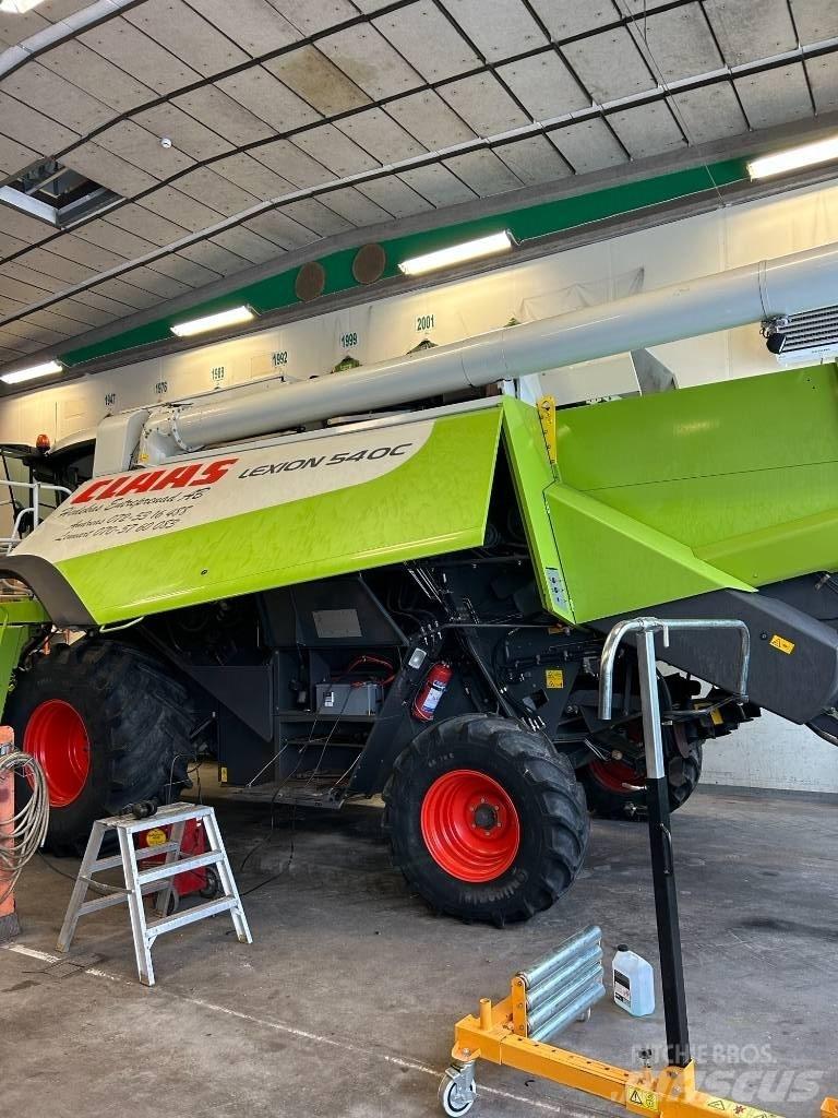 CLAAS Lexion 540 C Sklízecí mlátičky