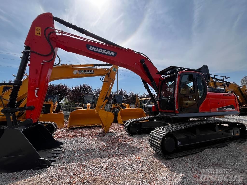 Doosan DX 300 LC-9C Pásová rýpadla