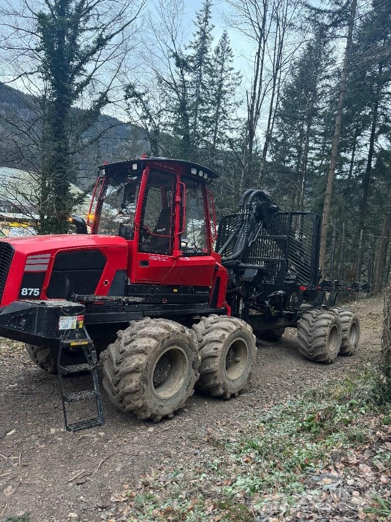 Komatsu 875 Vyvážecí traktory