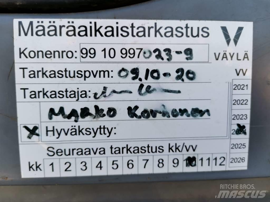 Volvo EW 180 B Kolová rýpadla