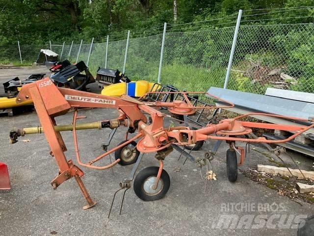 Deutz-Fahr KH400 DN Obraceče a shrabovače sena