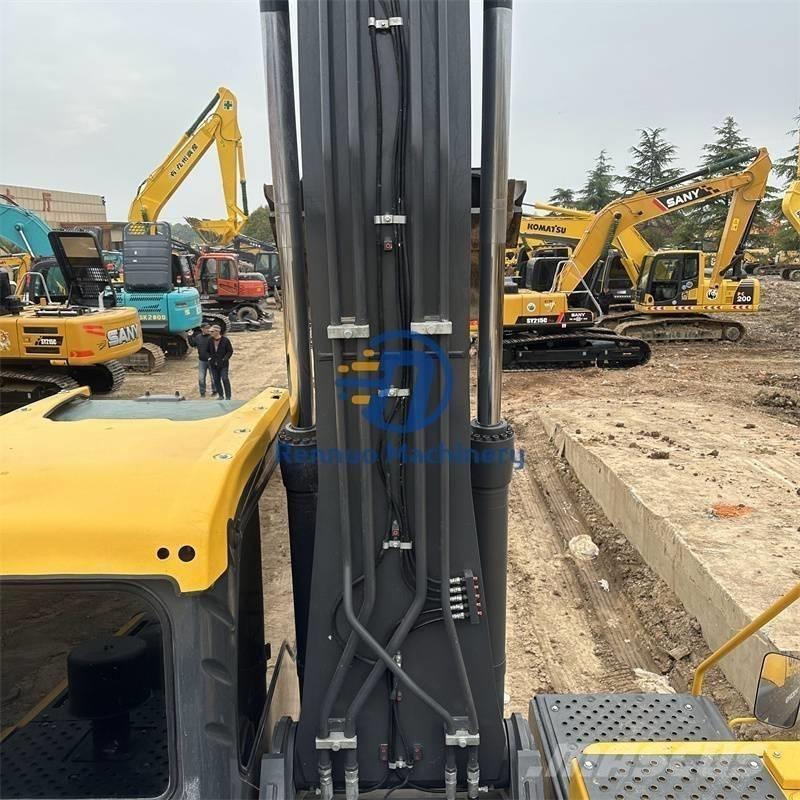 Volvo EC 240 Pásová rýpadla