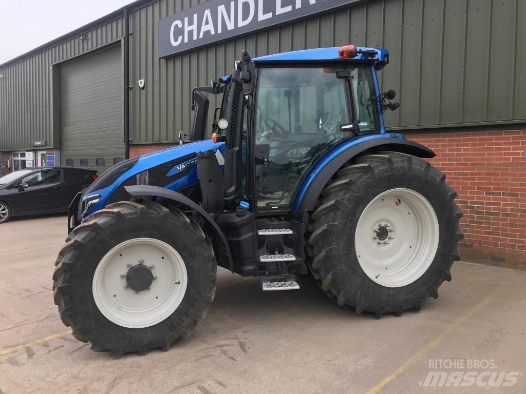 Valtra G 135 A Traktory