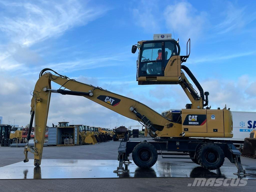 CAT MH3024 Stroje pro manipulaci s odpadem