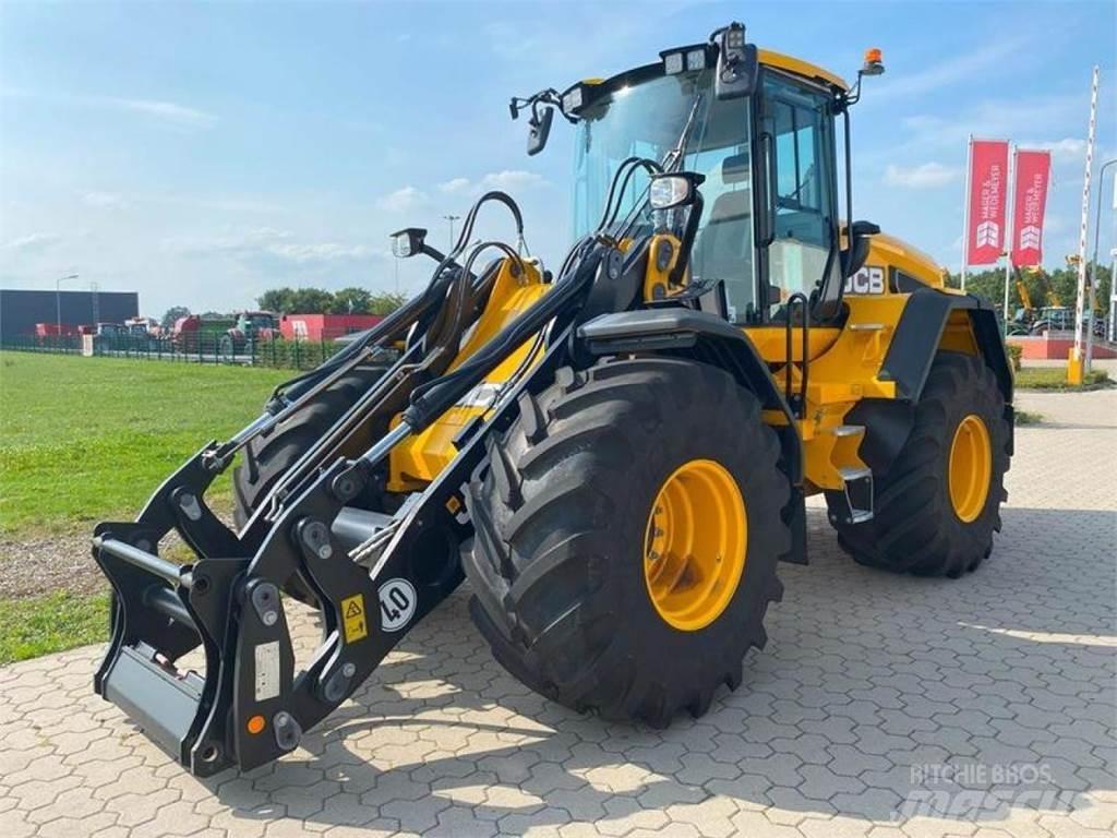 JCB 427 AGRI Kolové nakladače