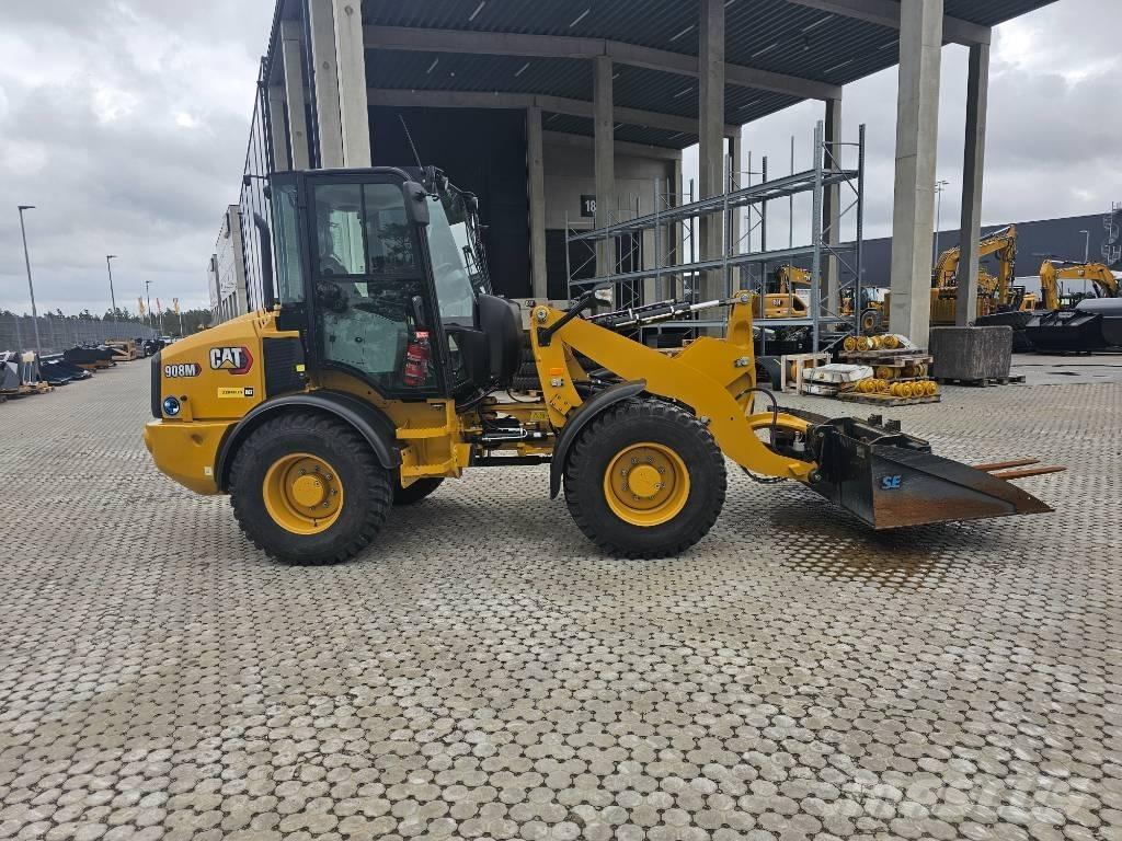 CAT 908 M Kolové nakladače