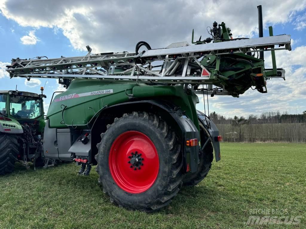 Fendt Rogator 366 Tažené postřikovače