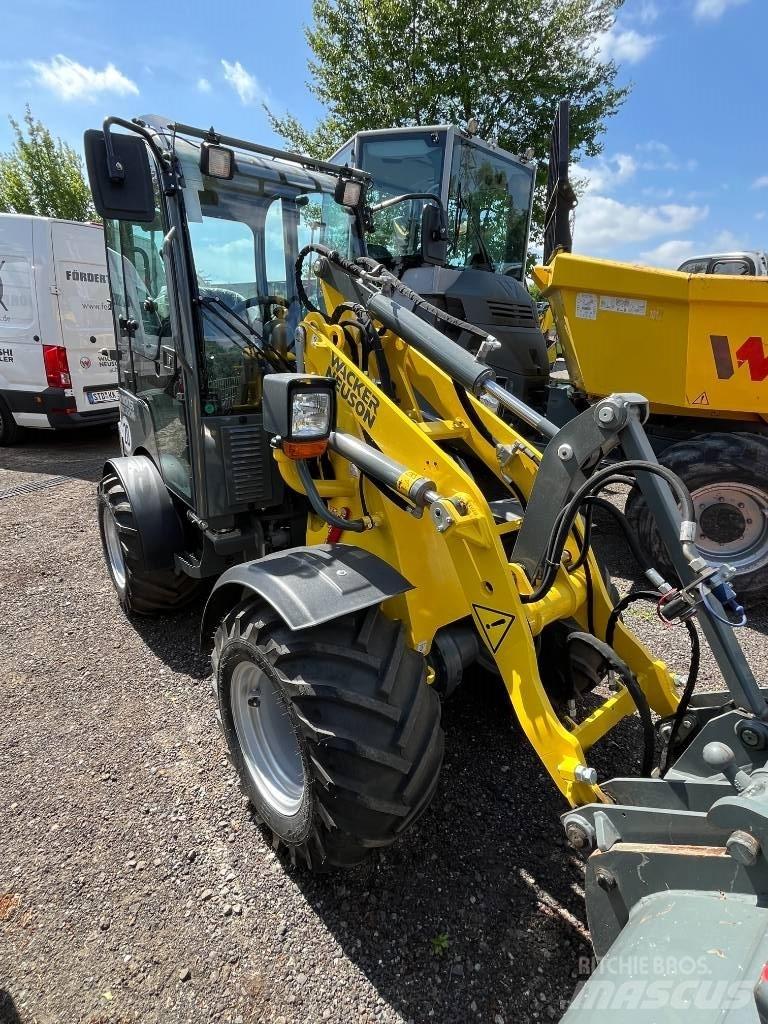 Wacker Neuson WL 25 Kolové nakladače