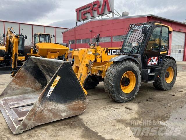 JCB 560-80 Teleskopické manipulátory