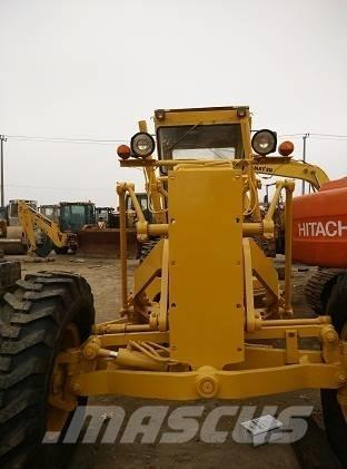 Komatsu GD 661 Grejdry
