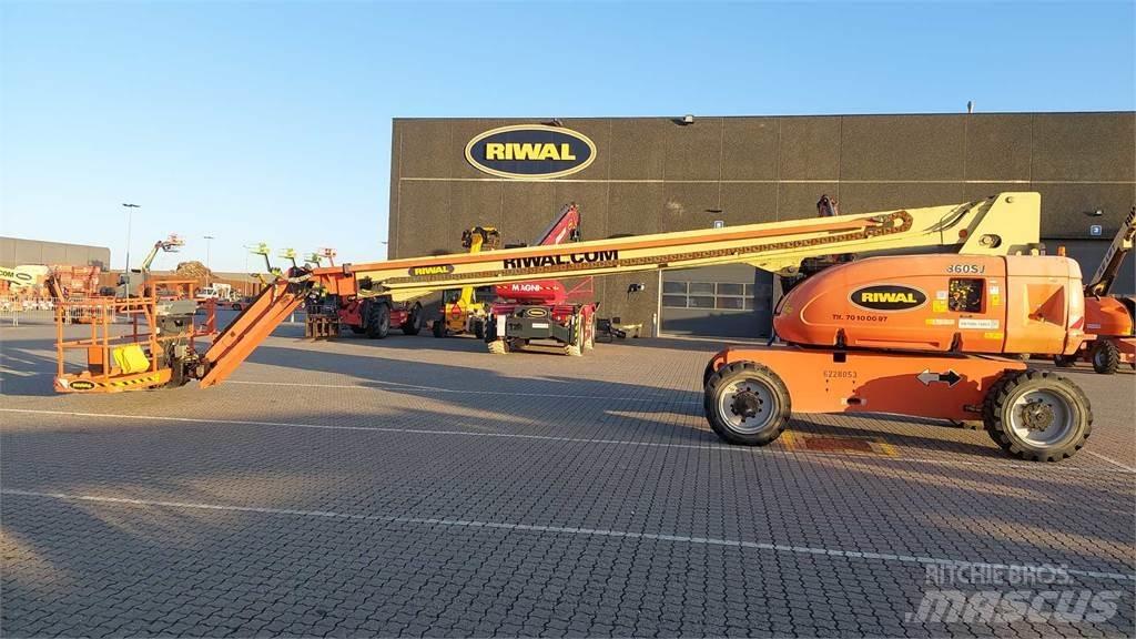 JLG 860SJ Teleskopické plošiny