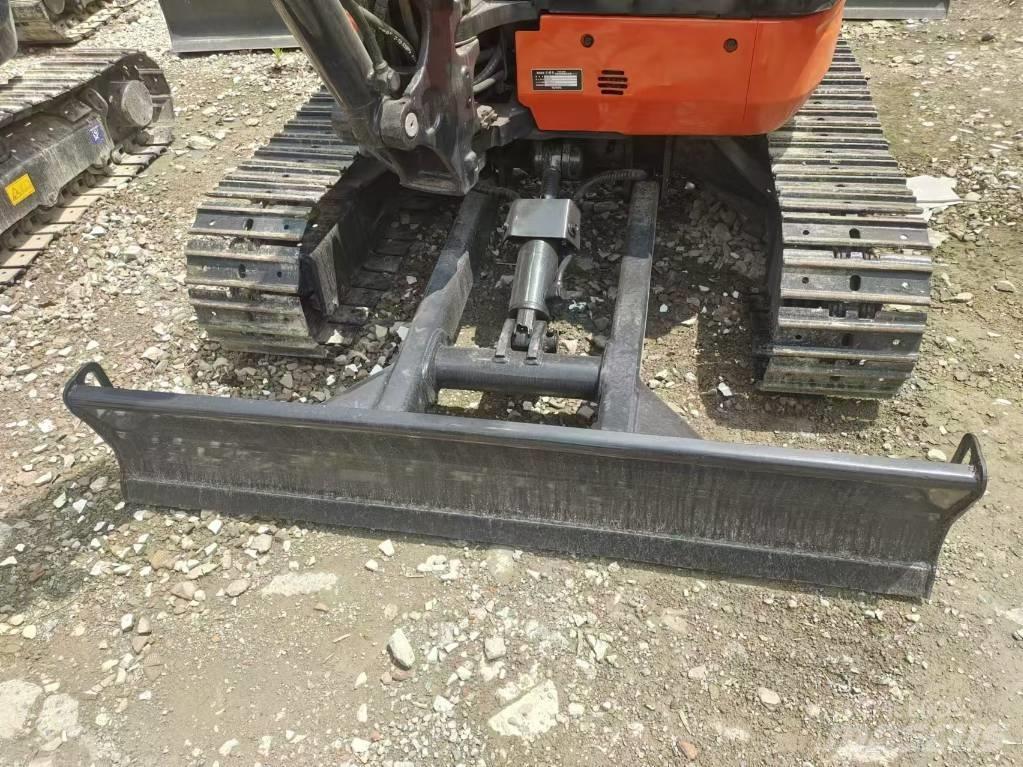 Kubota U 35 Mini rýpadla < 7t