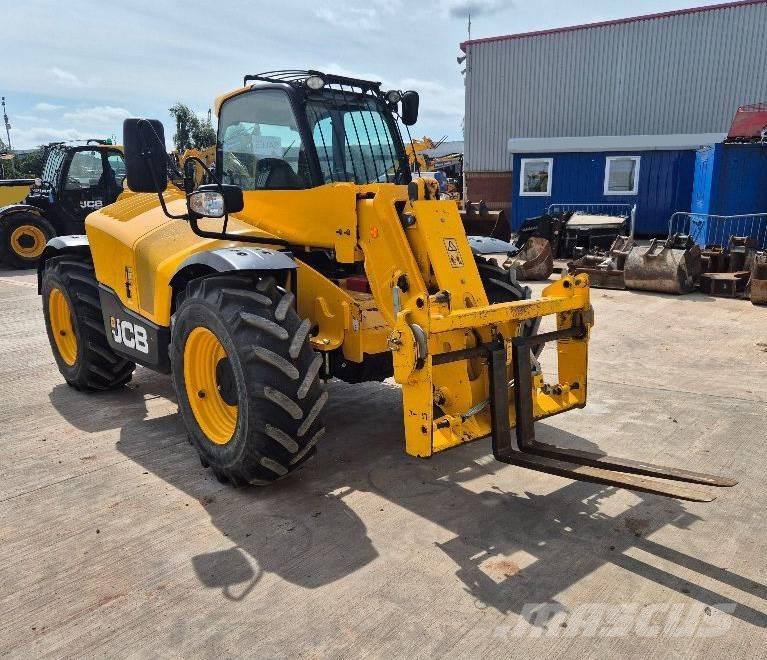 JCB 531-70 Teleskopické manipulátory